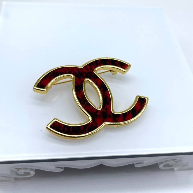 Брошь Chanel ДСК 057