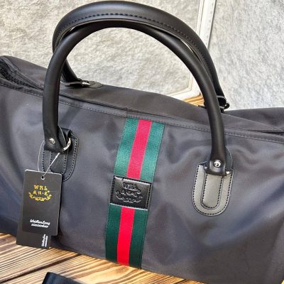 Дорожная сумка в стиле Gucci