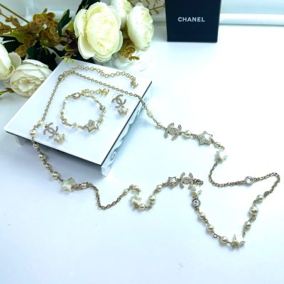 Колье Chanel